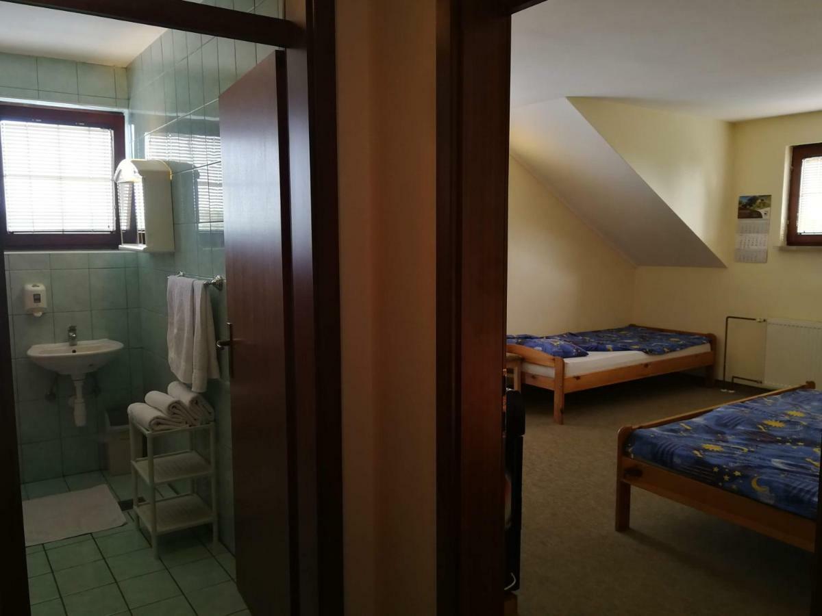 Kavana I Sobe Monika Hotel Grabrovnik Eksteriør billede